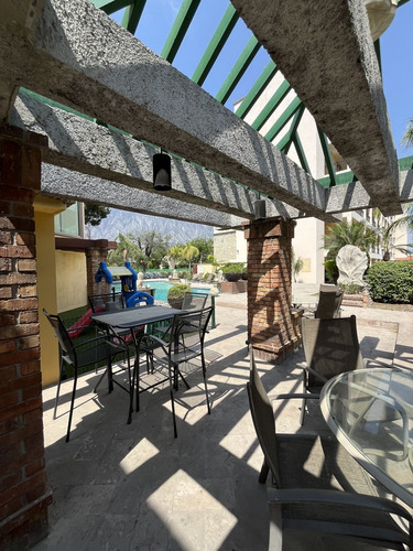 Departamento En Renta En La Toscana Santa Catarina