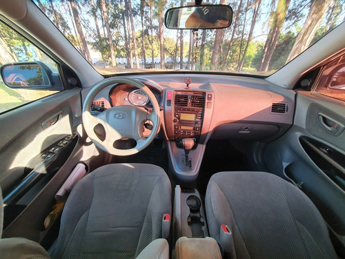 Imagem 5 de 15 de Hyundai Tucson 2012 2.0 Gls 4x2 Aut. 5p
