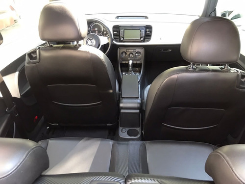 Imagen 6 de 8 de Volkswagen Beetle Sport 2013