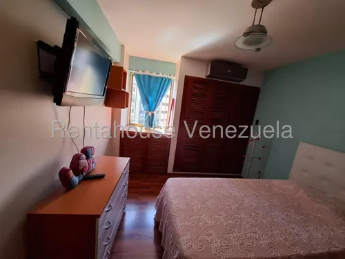 Km Apartamento En Alquiler En Los Palos Grandes, Distrito Metropolitano
