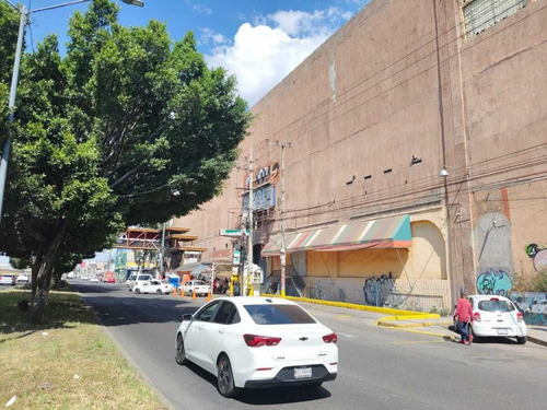 Gran Local En Venta En Center Plaza En Ecatepec