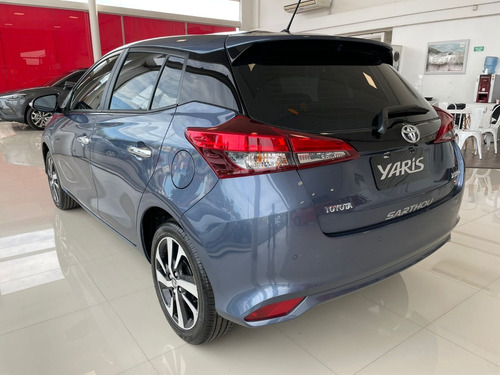 Imagen 7 de 12 de Toyota Yaris 1.5 107cv S 5p Sarthou