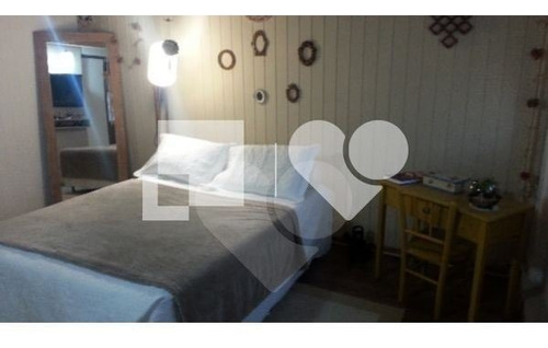 Lopes Lrt Vende Excelente Sobrado Em Teresópolis - 28-im423753