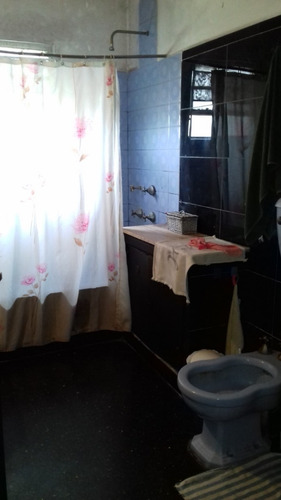 Imagen 12 de 30 de Terreno De 348m2 Con Chalet 6 Amb En 2 Plantas.