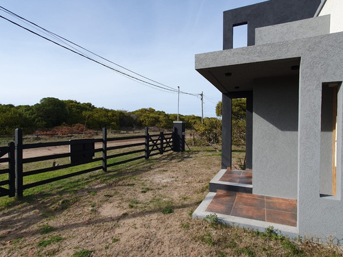 Casa Sobre Costanera De Nueva Atlantis - Financiada