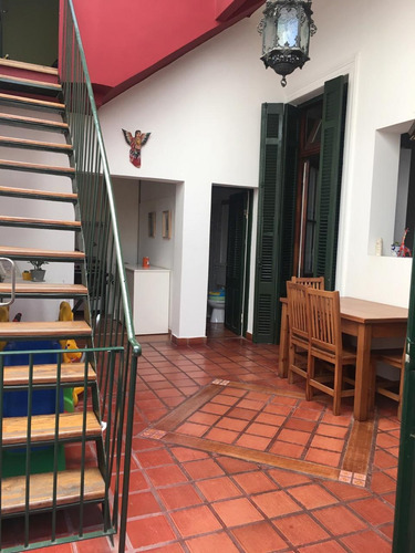 Imagen 3 de 19 de Ph 3 Dormitorios Con Patio Y Terraza Reciclado