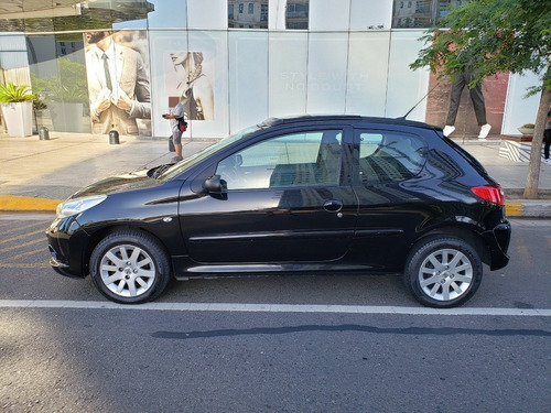 Peugeot 207 Feline 3 Puertas 2012 Impecable