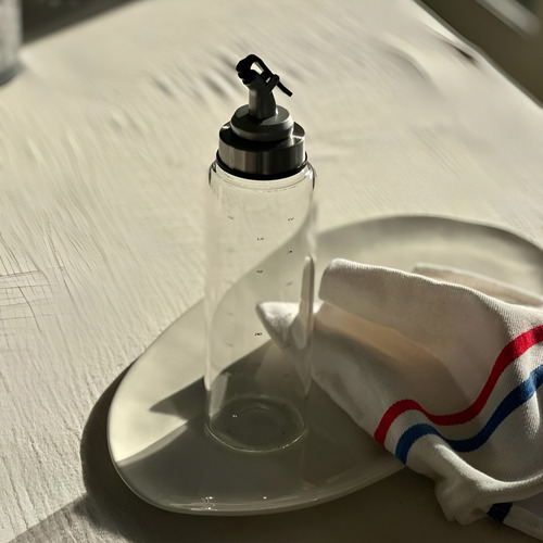Botella Aceite Vinagre Aceto Con Pico Vertedor Mesa Y Cocina