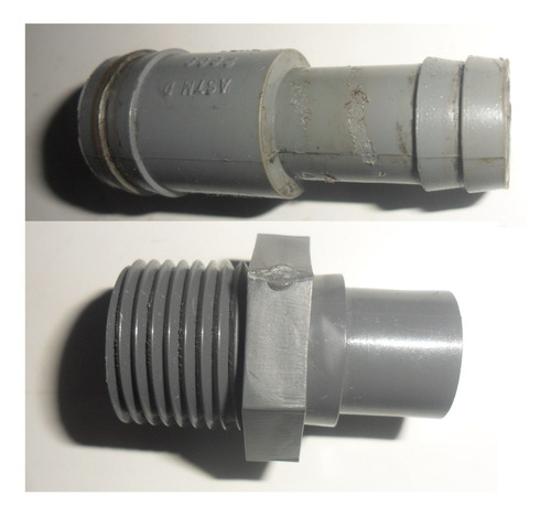 Conector Reductor Para Manguera Gris 3/4 - 5/8 (Usado)