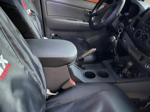 Consola Central Apoya Brazo Hilux