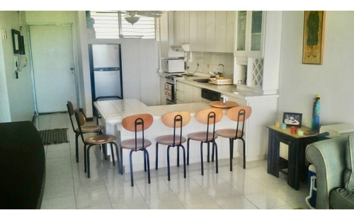 Se Vende Apto 82m2 2h/2b/1p Camuri Grande