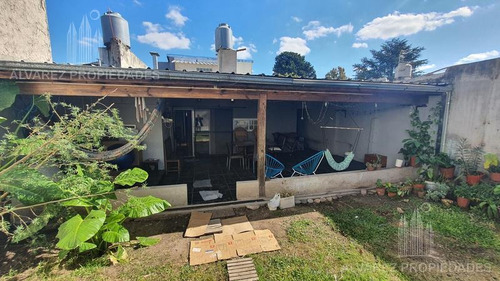 Imagen 17 de 30 de Casa 4 Ambientes Venta Ituzaingo