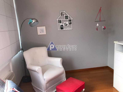 Apartamento À Venda, 2 Quartos, 1 Suíte, 1 Vaga, Botafogo - Rio De Janeiro/rj - 21967