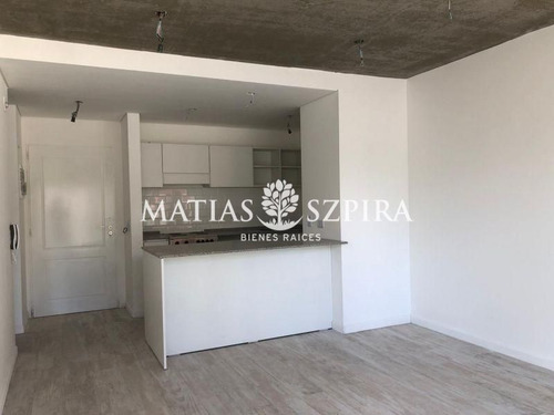 Departamento Dos Amb A Estrenar Con Cochera En Castelar