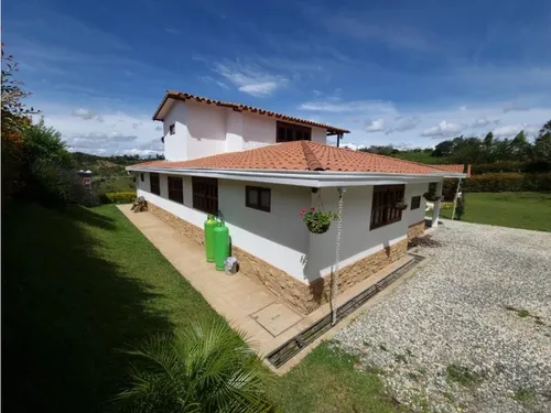 Venta Finca San Vicente, Vereda San Antonio, Airbnb