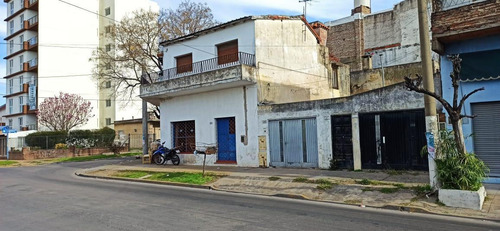 Imagen 5 de 12 de Venta Casa Y Local En Importante Esquina - Martin Coronado