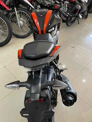 Imagen 6 de 10 de Rvm F5 250
