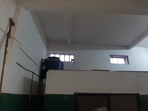 Imagen 5 de 9 de Galpon En Venta En Ciudadela