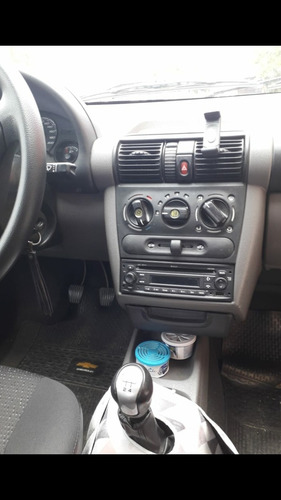 Chevrolet Corsa Classic Full