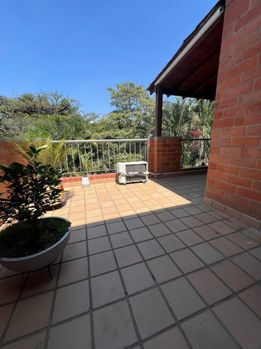 Alquiler Casa En Condominio Hacienda Del Alferez En Ciudad Jardin, Cali, Valle