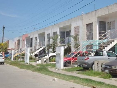 Imagen 1 de 8 de Excelente Departamento En Fracc. Costa Dorada Homex