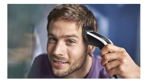 Imagen 7 de 10 de Cortadora De Pelo Y Barba Philips Hc5610 Recargable Premium