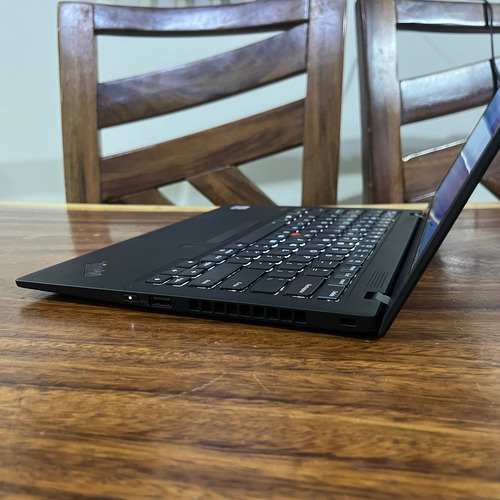 Lenovo Thinkpad X1 Carbon Gen 8 Intel I7 10ma 512 Ssd 16 Ram Negro (Usado)