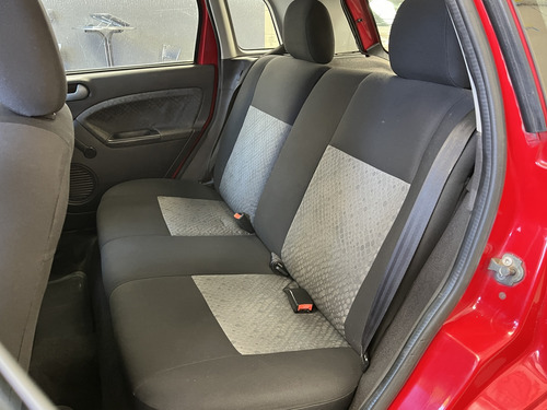 Ford Fiesta 1.6 MPI CLASS HATCH 8V FLEX 4P MANUAL