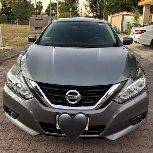 Nissan Altima 2.5 Advance Cvt