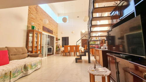 Refúgio Exclusivo Em Atibaia: Casa De Arquitetura Única No Coração Do Jardim Floresta!! Abaixo Da Avaliação!! (avaliada Em R$ 1.7k)