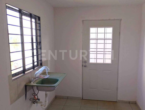 Casa En Venta En La Cantera, Mazatlán, Sinaloa.