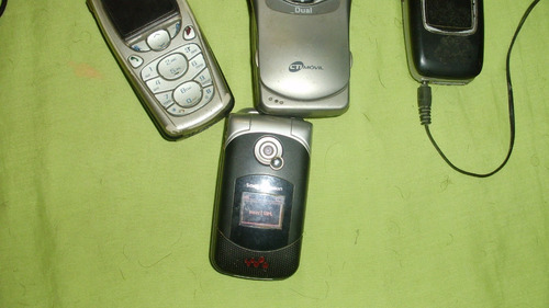 Imagen 4 de 6 de Lote Celulares Viejos Y Cargadores Revisar Repuesto