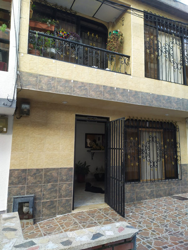 Venta Casa Duplex Samaria Pereira