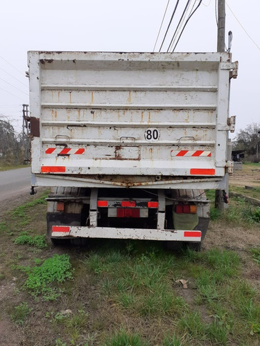 Imagen 4 de 4 de Ford Cargo 1722 - Batea Salto 2+1