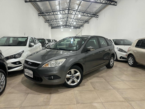 Ford Focus II 1.6 Trend Sigma