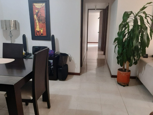Imagen 5 de 18 de Venta De Apartamento En Piso Alto Unidad Cerrada
