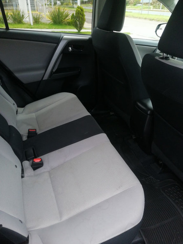 Imagen 12 de 15 de Toyota Rav4 2016 2.5 Xle At