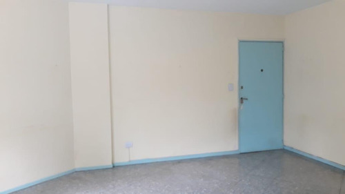 Departamento 2 Ambientes En Venta En Bolivar Al 1800 Barracas Caba