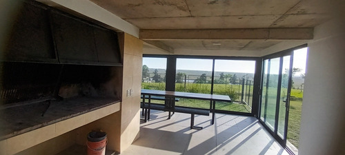 Imagen 11 de 16 de Departamento 2° Piso Alquiler Temporario