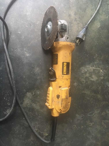 Esmeril Dewalt Serie D28114