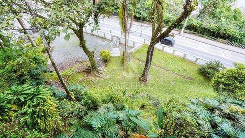 Imagem 22 de 23 de Casa Com 4 Dormitórios, 325 M² - Venda Por R$ 1.600.000,00 Ou Aluguel Por R$ 8.000,00/ano - Centro (blumenau) - Blumenau/sc - Ca0329