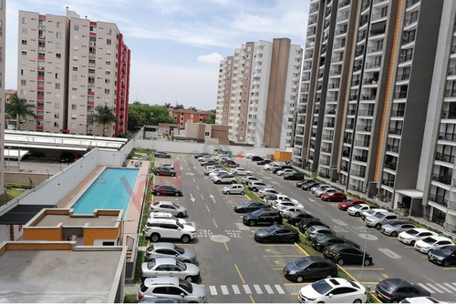 Vende Apartaestudio Tipo Americano De Un Ambiente Totalmente Amoblado En Alto Living,barrio La Flora,cali, Valle Del Cauca