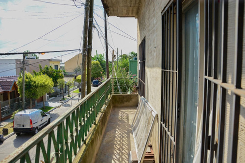 Imagen 20 de 30 de Ph 4 Amb En Venta , Espeleta