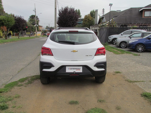 Chevrolet Onix 1.4 Lt Mt