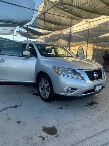 Imagen 4 de 15 de Nissan Pathfinder 2015 3.5 Exclusive Mt