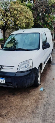 Imagen 1 de 11 de Peugeot Partner Furgon Confort Line
