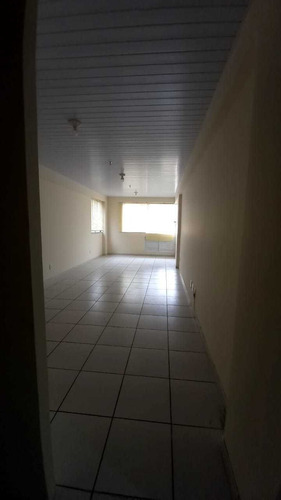 Imagem 2 de 3 de Sala Comercial Aterrado