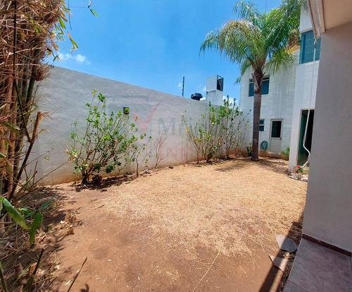 Casa En Venta Cañada Del Refugio Sur, León, Gto.