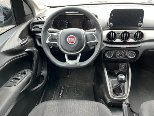 Fiat Cronos 1.3 Drive Flex 4p