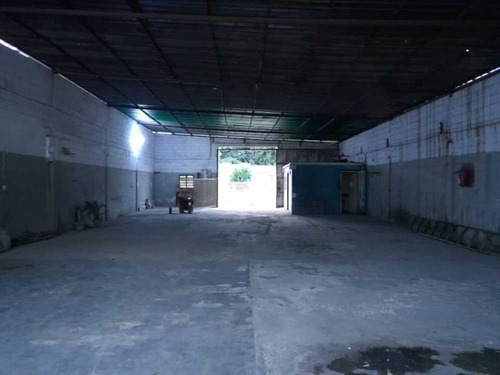 Imagen 8 de 9 de Galpon En Alquiler. El Piñonal. Maracay